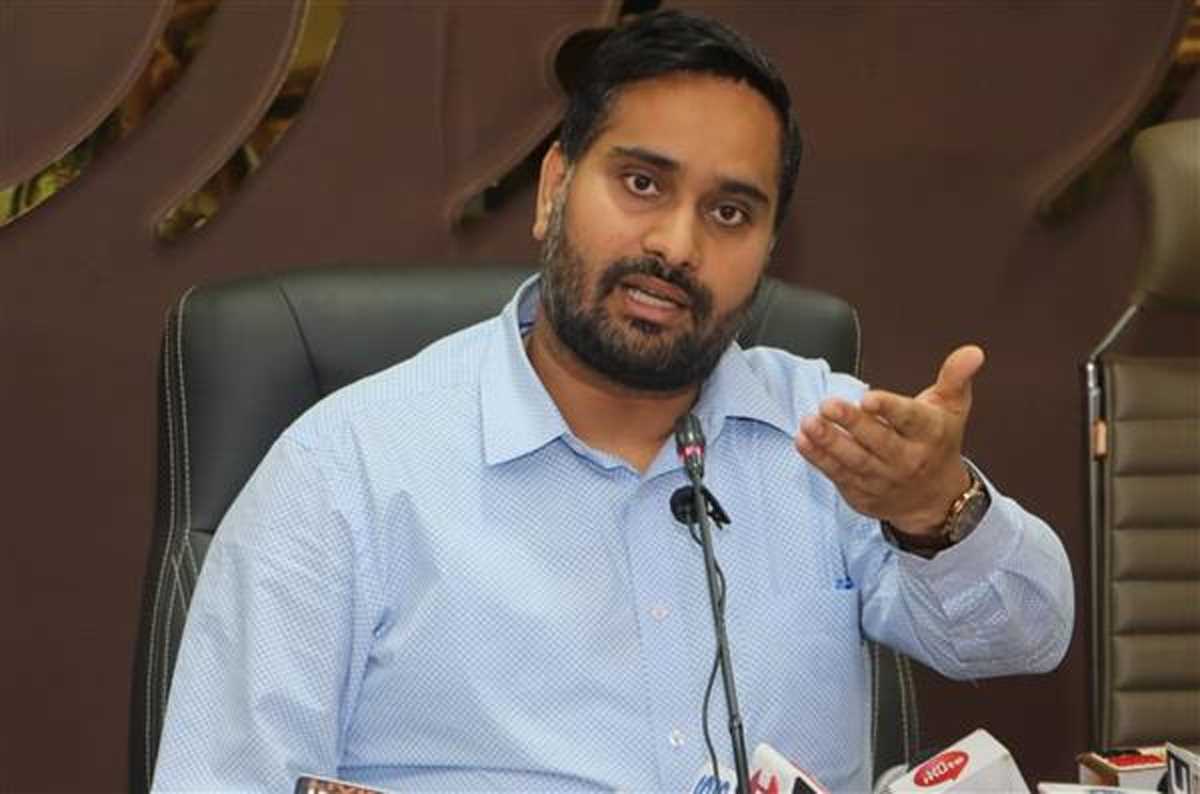 पंजाब सरकार ने सब्सिडी पर पराली प्रबंधन मशीनों की खरीद की तारीख बढ़ाई : सूदन